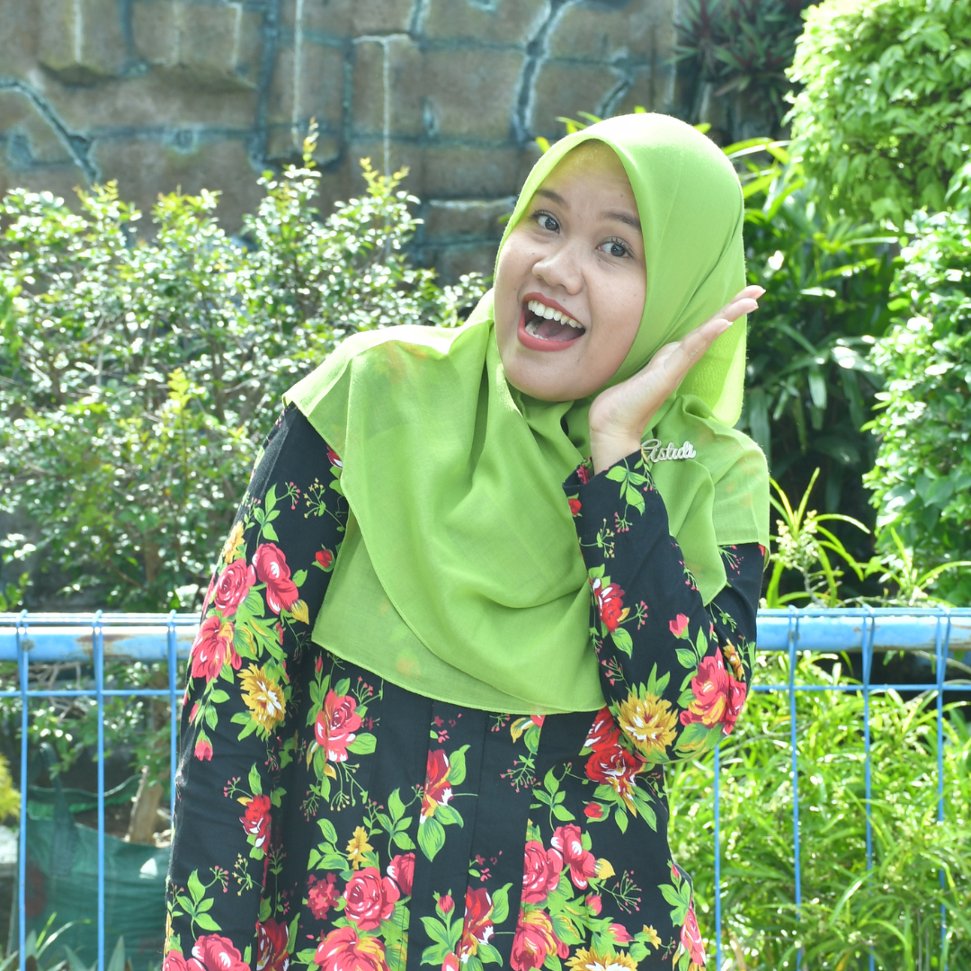 Astuti Budi Handayani, S.Fil.I.,M.Pd.,Gr.